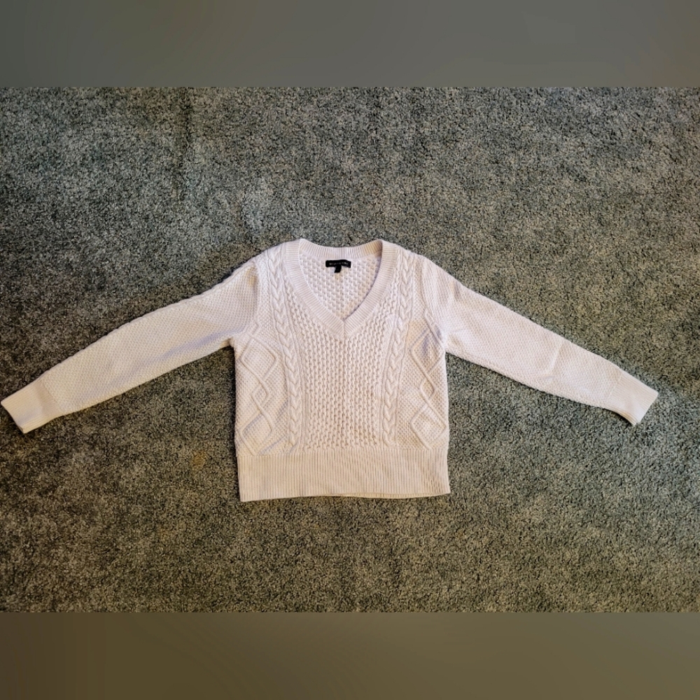 Br Sweater - image 1